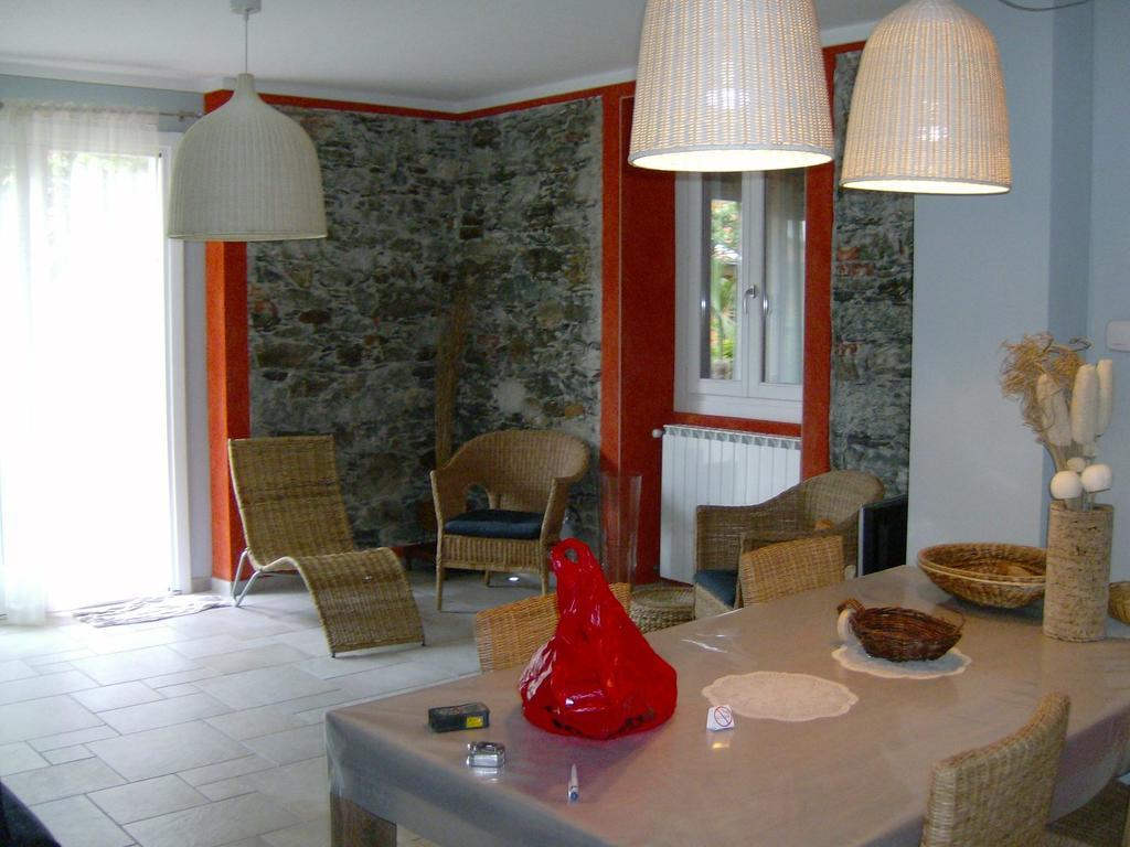 Casa Maria Teresa Διαμέρισμα Cannero Riviera Εξωτερικό φωτογραφία